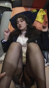 爱穿黑色丝袜的张立凤