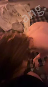 （原创）母狗背着男朋友主动求操，暴力打桩淫荡对白